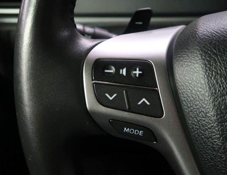 Toyota Verso 27