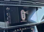 Audi Q8 43