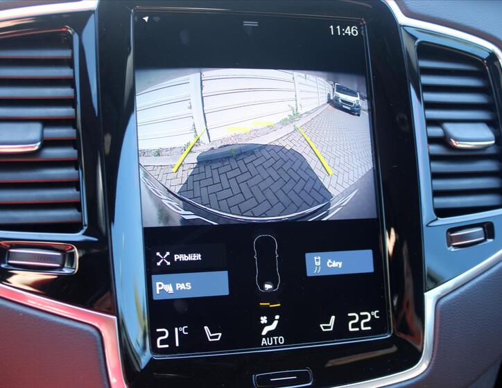 Volvo XC90 18