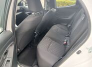 Toyota Yaris 12