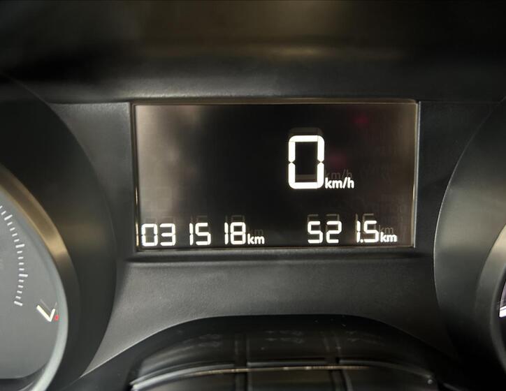 Peugeot 208 12