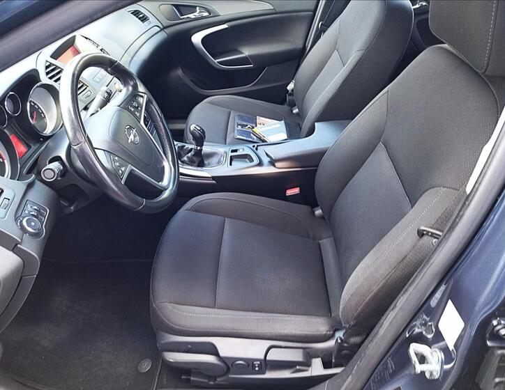 Opel Insignia 10