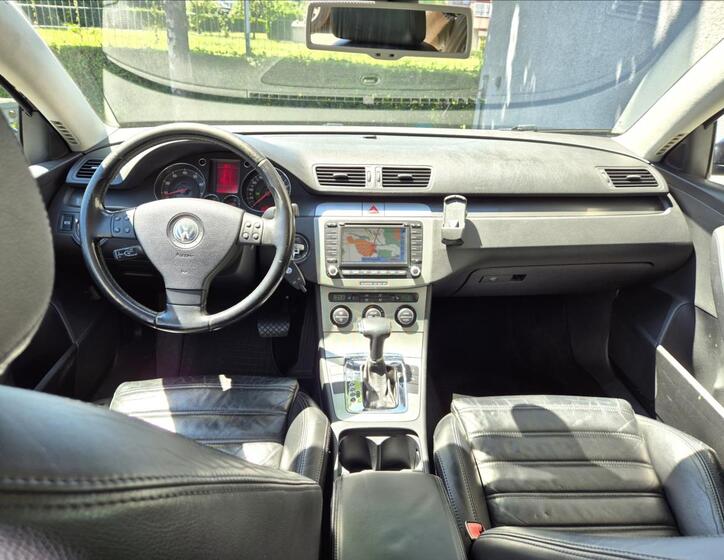 Volkswagen Passat 24