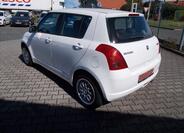 Suzuki Swift 12