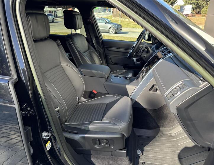 Land Rover Discovery 19