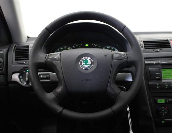 Škoda Octavia 9