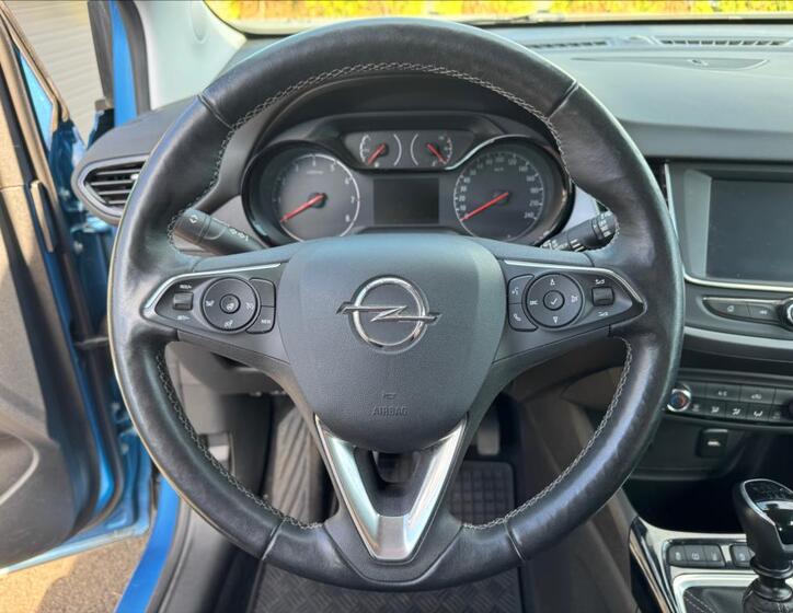 Opel Crossland 16