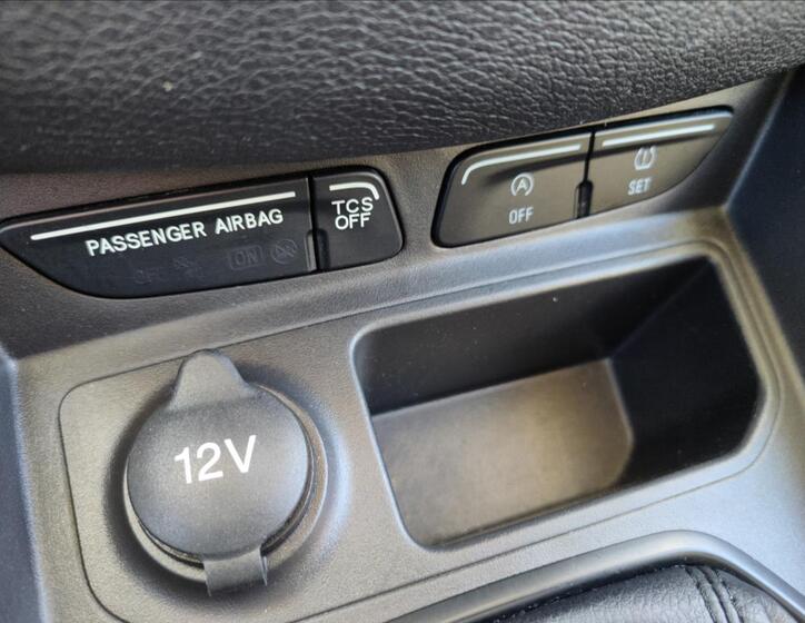 Ford Tourneo Courier 27