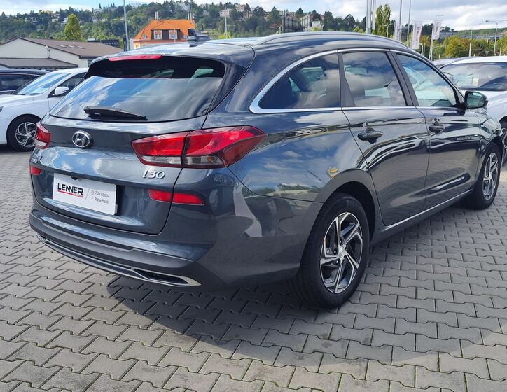 Hyundai i30 5