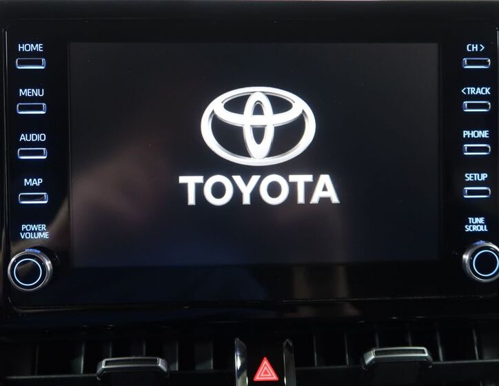 Toyota Corolla 16