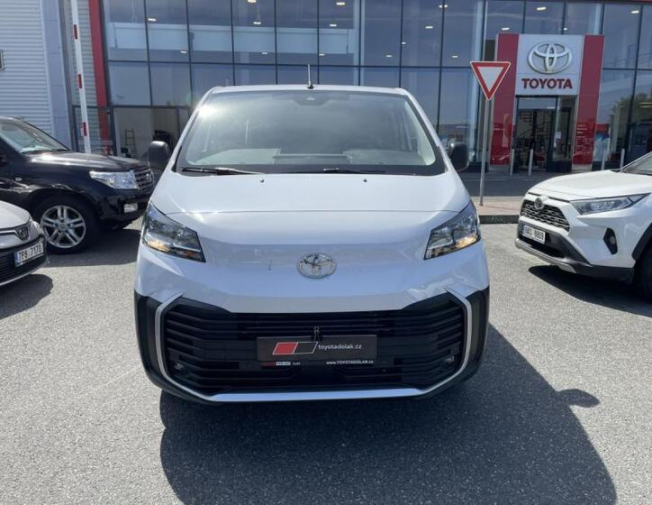 Toyota ProAce 10