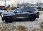 Toyota Sequoia 5