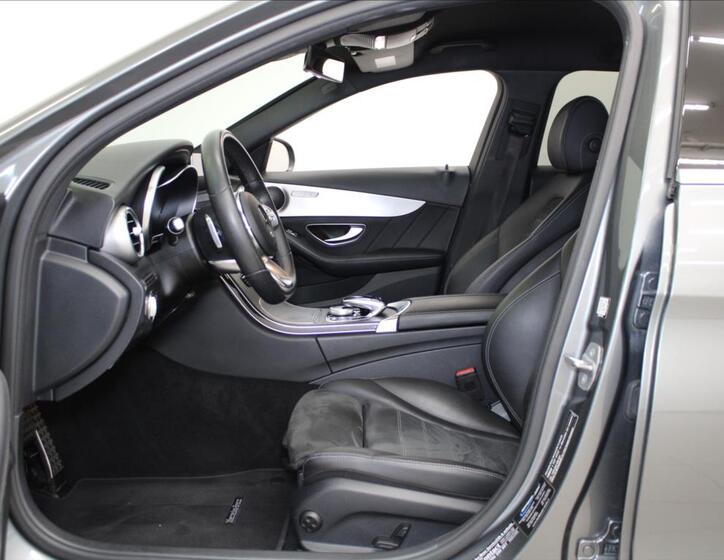 Mercedes-Benz Třídy C 6