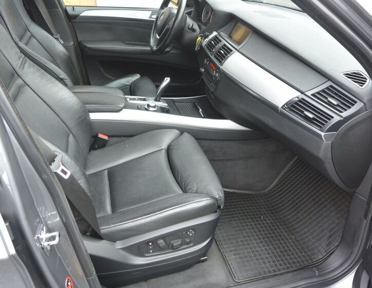 BMW X5 36