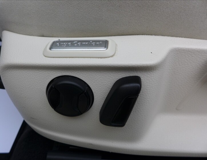 Volkswagen Passat 18