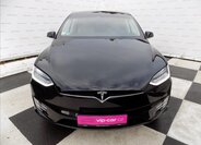 Tesla Model X 7