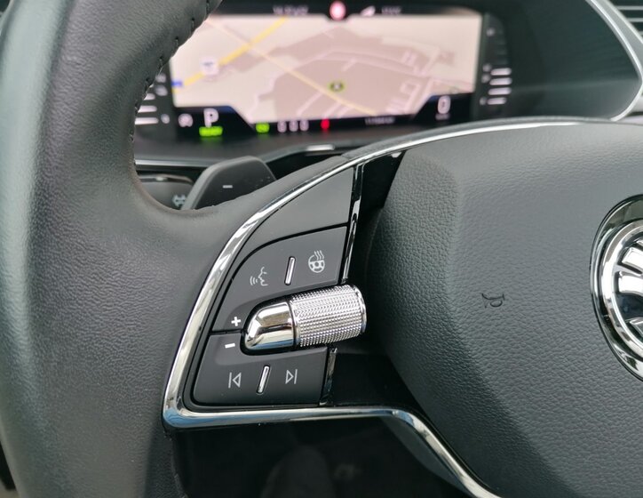 Škoda Superb 24