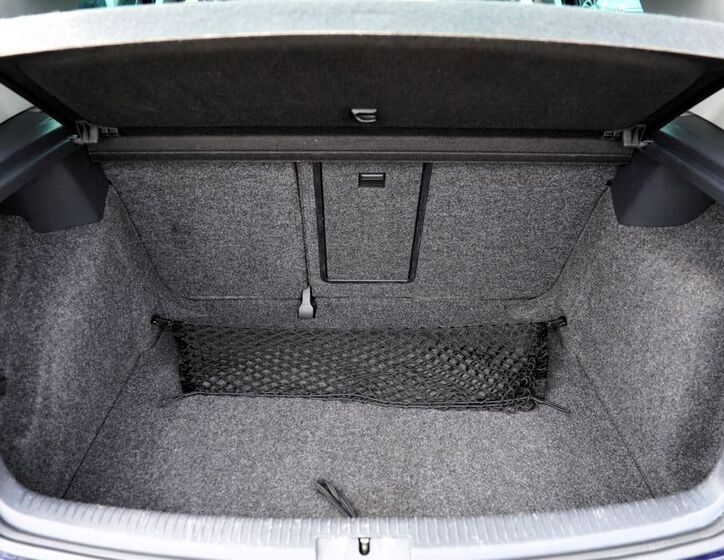 Volkswagen Golf 12