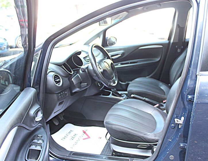 Fiat Punto Evo 8