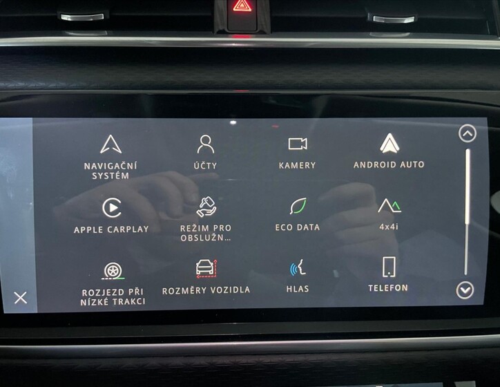 Land Rover Range Rover Velar 15