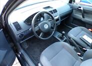 Volkswagen Polo 13