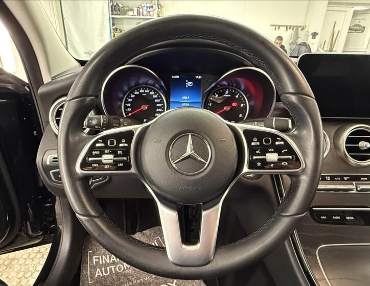 Mercedes-Benz Třídy C 24