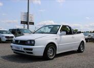 Volkswagen Golf 9