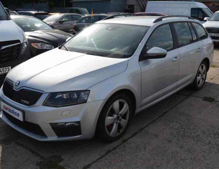 Škoda Octavia 1