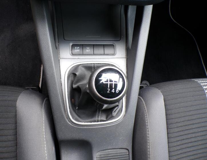 Volkswagen Jetta 10