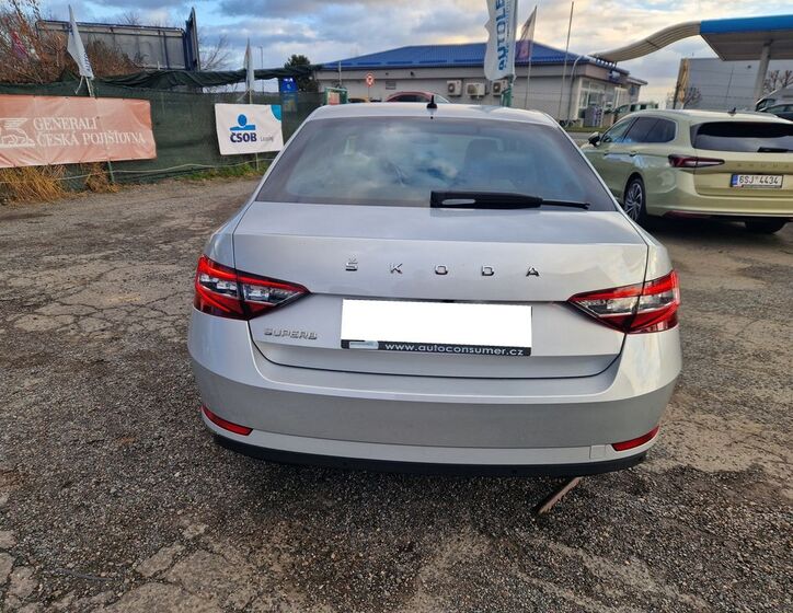 Škoda Superb 6