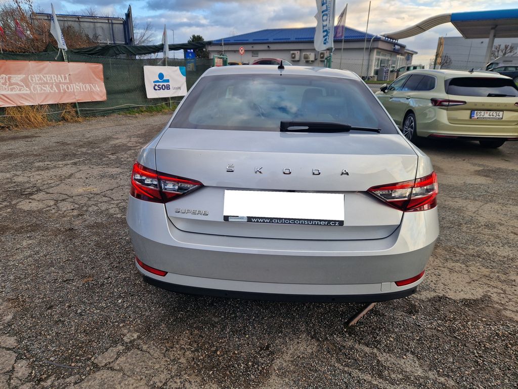 Škoda Superb