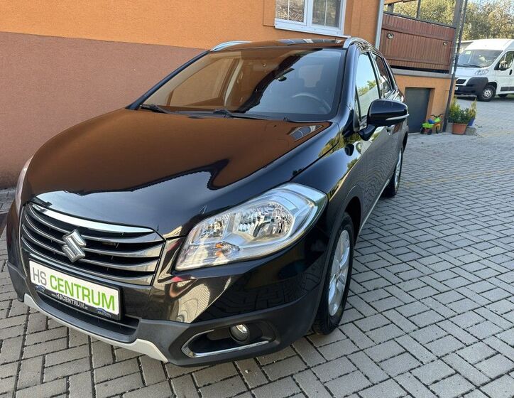 Suzuki SX4 S-Cross 8