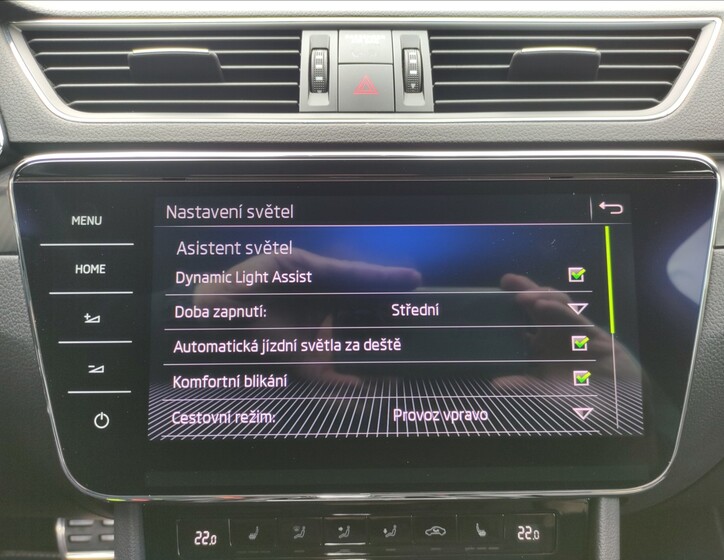 Škoda Superb 16