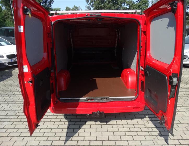 Opel Vivaro 37