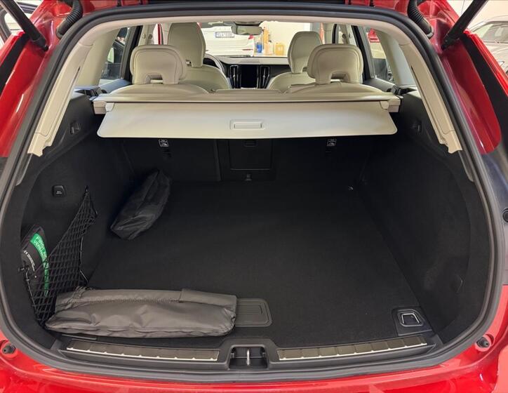 Volvo XC60 13