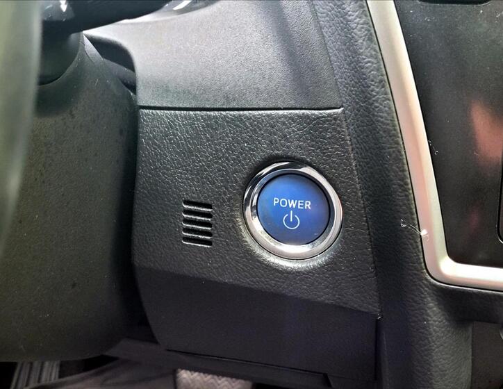 Toyota Auris 44