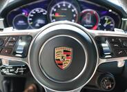Porsche Panamera 28