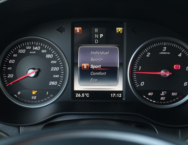 Mercedes-Benz GLC 23