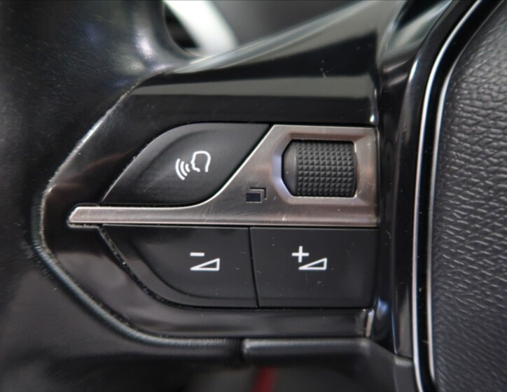 Peugeot 5008 15