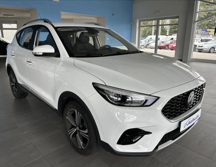 MG ZS 1
