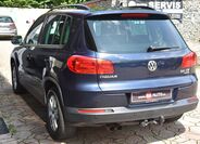 Volkswagen Tiguan 9