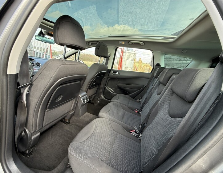Peugeot 308 17