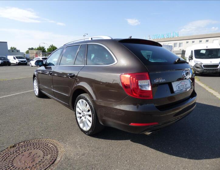 Škoda Superb 5