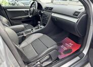 Audi A4 16