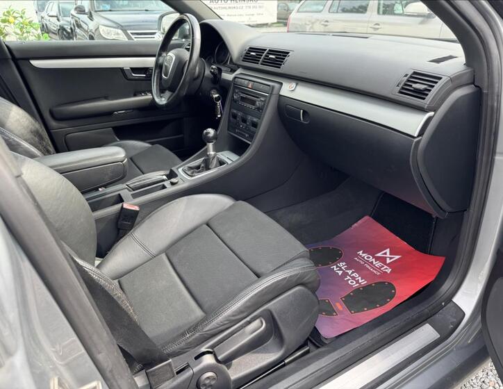 Audi A4 16