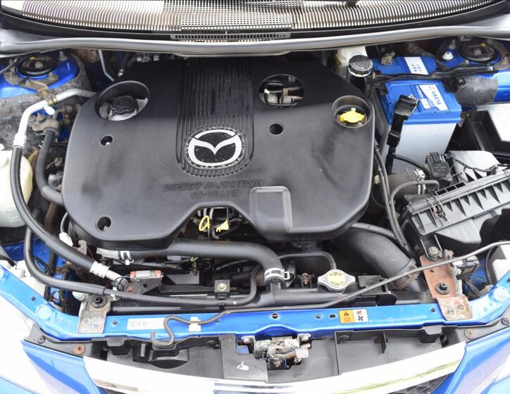 Mazda Premacy 37
