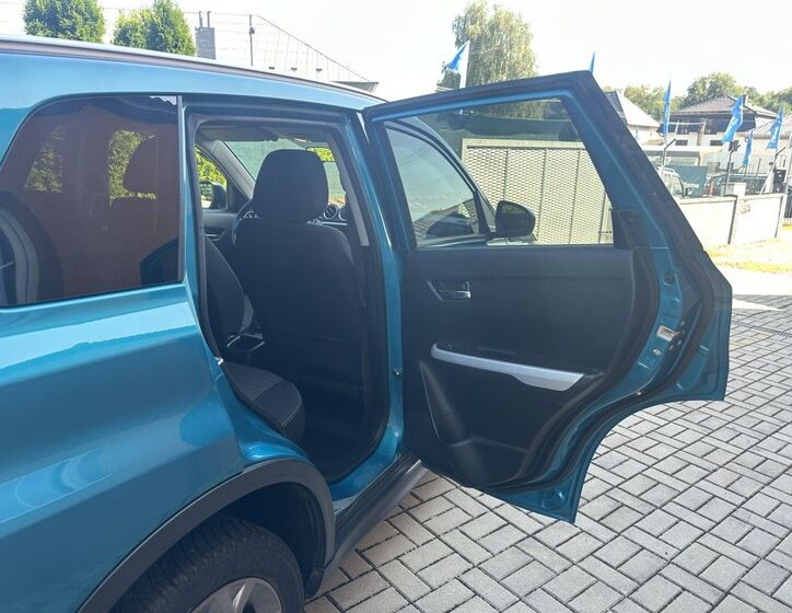 Suzuki Vitara 22