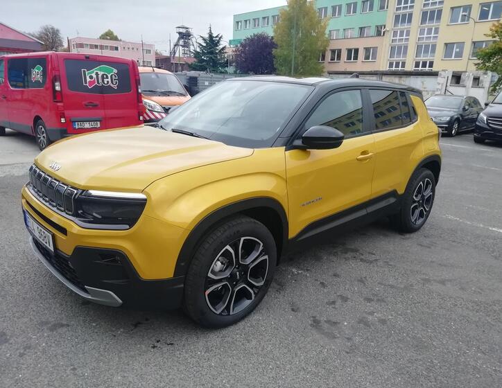 Jeep Avenger 1