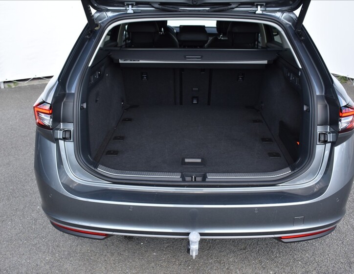 Škoda Superb 12
