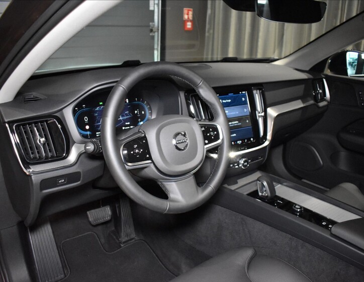 Volvo V60 13